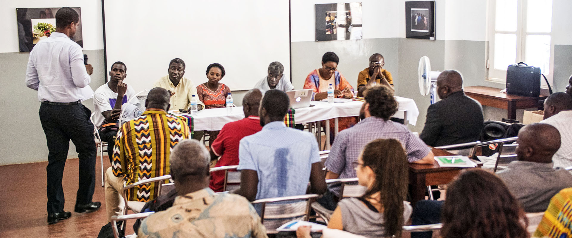 conferenza imprese cooperative spettatori Guinea Bissau Mani Tese 2017