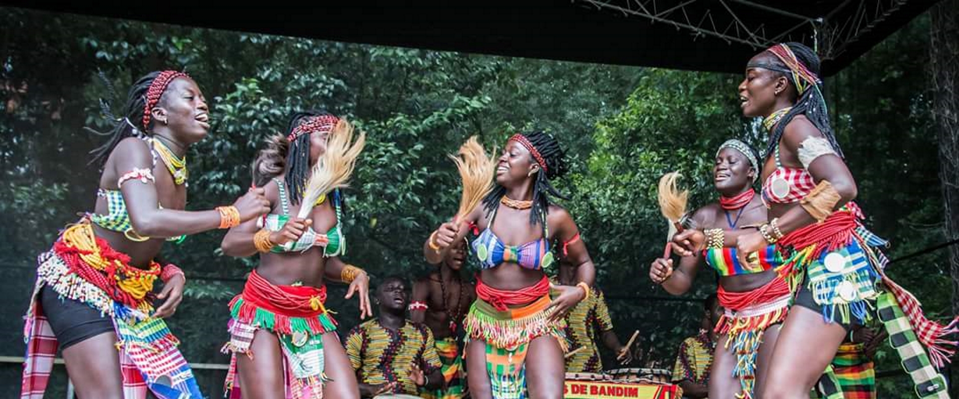 netos de bandim donne danza Guinea Bissau Mani Tese 2018