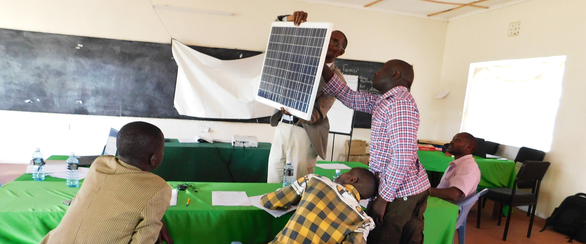 formazione pannelli solari giovani Kenya Mani Tese 2019