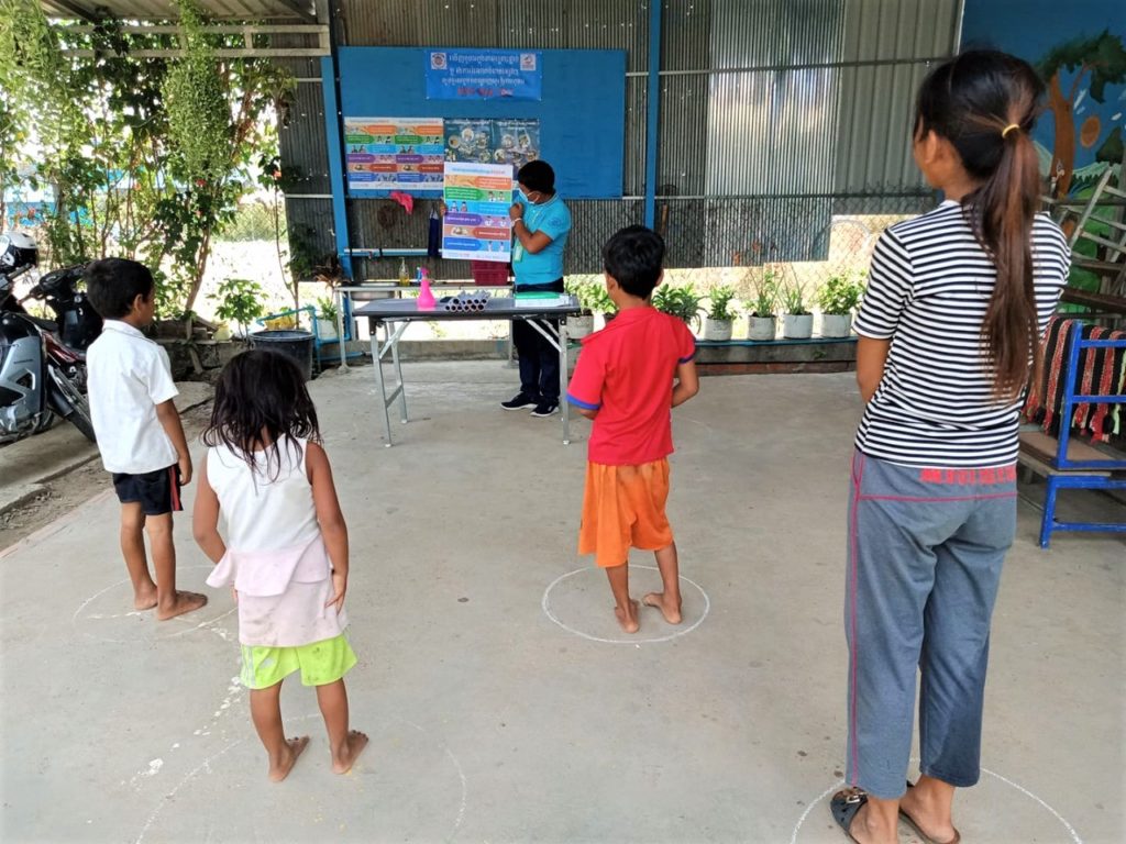cambogia-prevenire-coronavirus-fra-i-piu-piccoli_mani-tese-2020_1