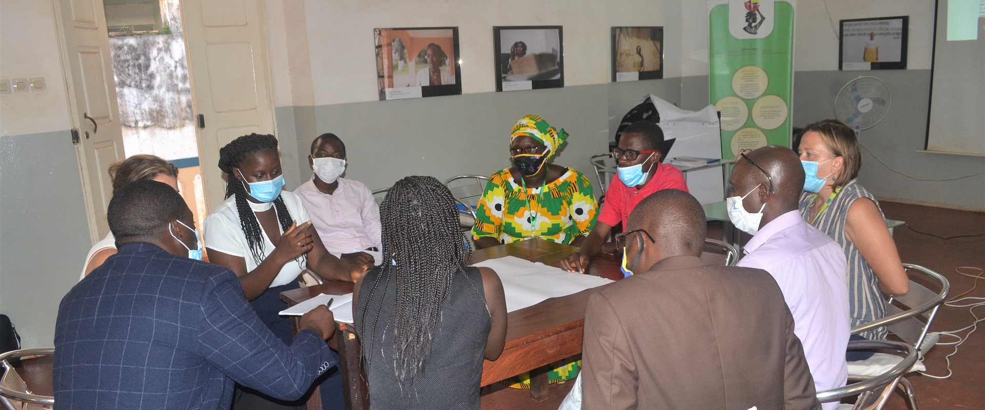 proteggere le donne in guinea bissau mani tese 2020 cover 1